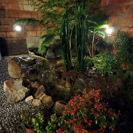 Patio Chic Apartment Jericoc  Exterior photo